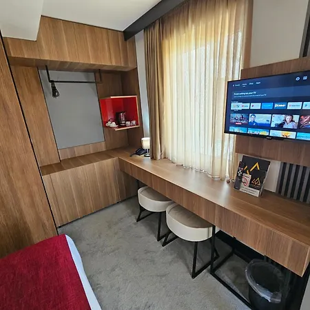 Hotel View Boutique 3*