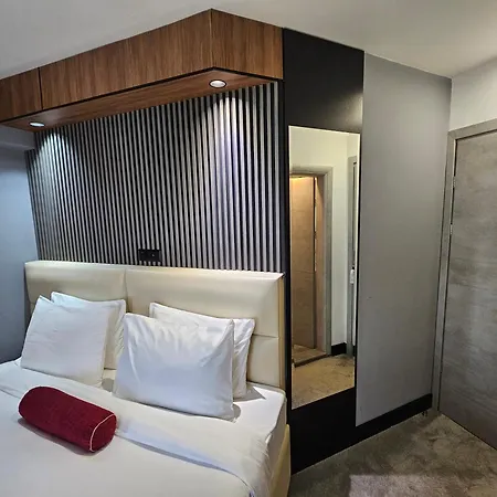 View Boutique 3* Skopje