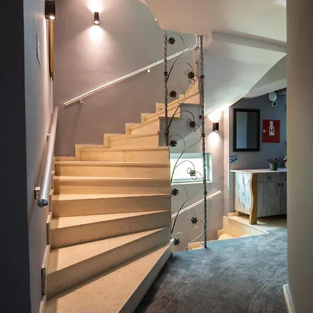 Hotel View Boutique 3*