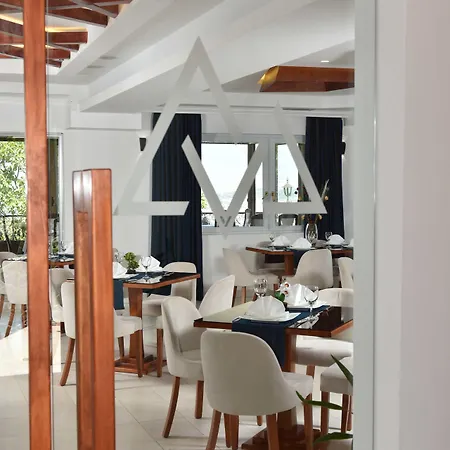 Hotel View Boutique 3*