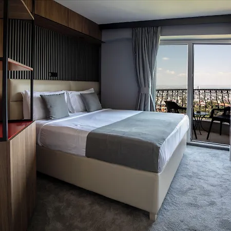 Hotel View Boutique 3*