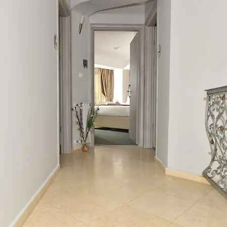 View Boutique 3* Skopje