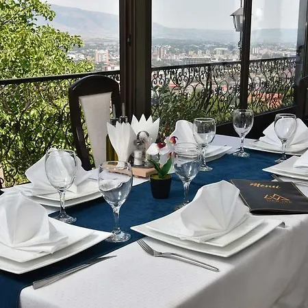 View Boutique Hotel 3*